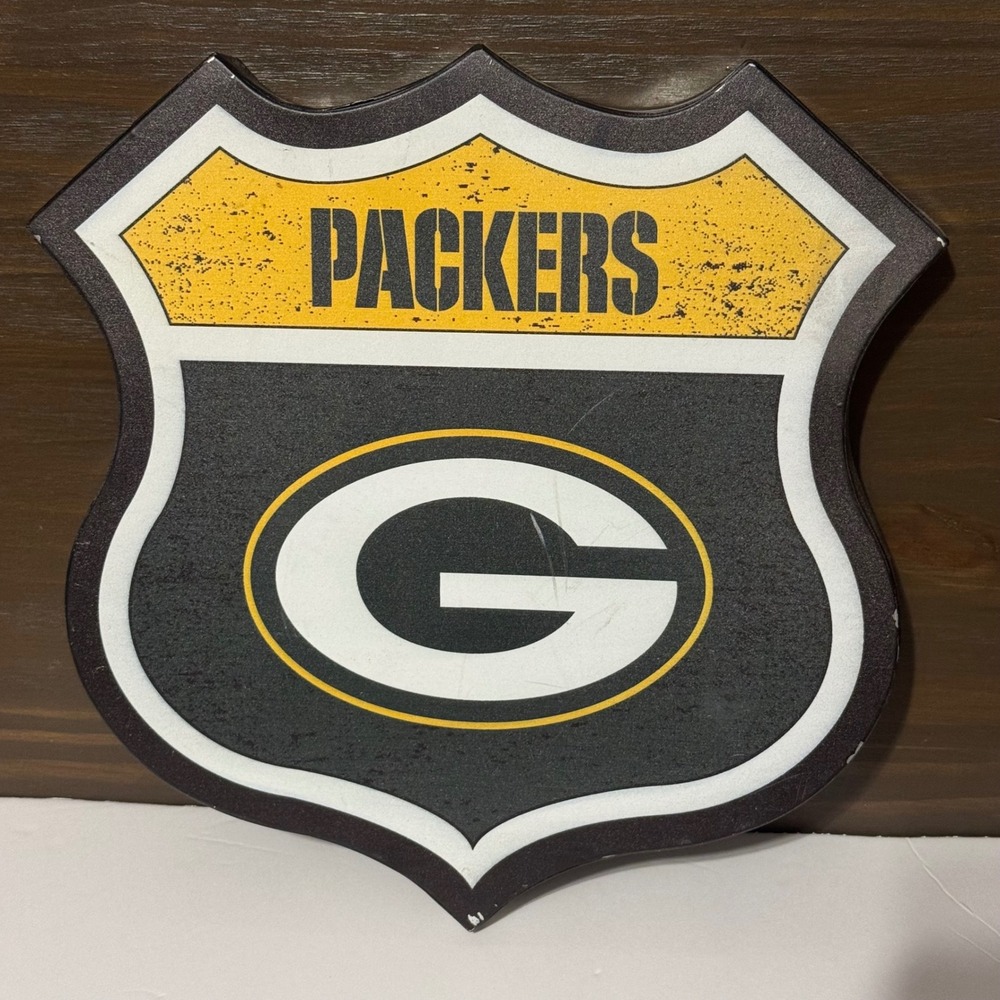 FOCO Green Bay Packers Shield‎ Metal Sign Wall Decor NFL Logo Green Gold NEW